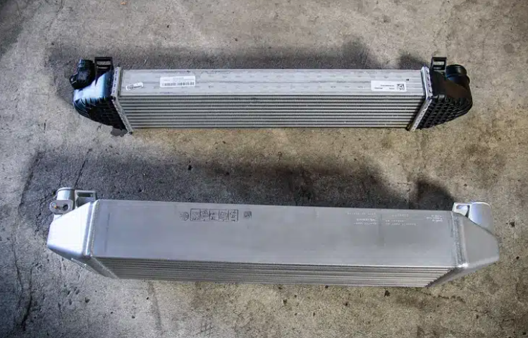 Load image into Gallery viewer, Garrett PowerMax Upgrade Intercooler For Ford Focus ST 2.0L 2013-2018