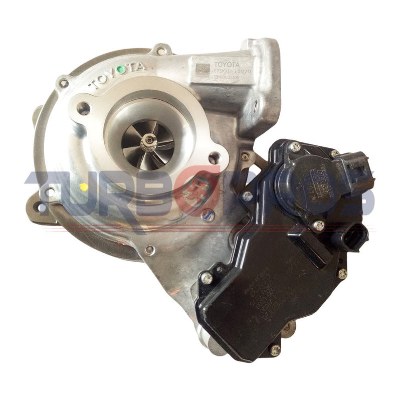 Load image into Gallery viewer, Genuine Billet Turbo Charger With Genuine Oil Feed Pipe For Toyota Hilux/Prado/Fortuner/HiAce 1GD-FTV 2.8L 17201-11080
